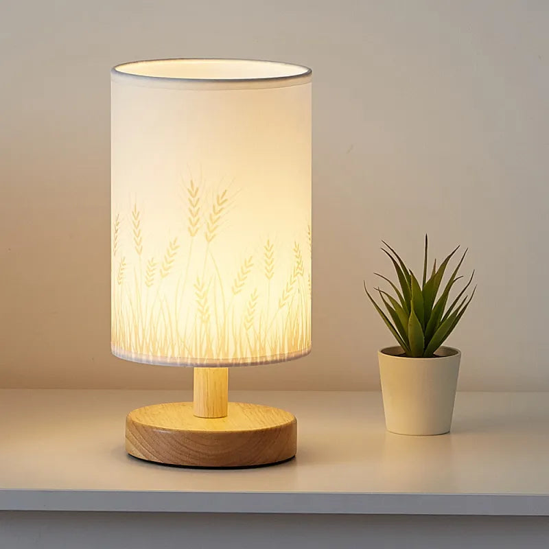 Simple and modern Nordic bedroom bedside lamp